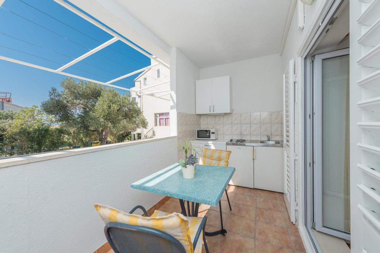 Apartmants Sestic Tucepi Exterior photo